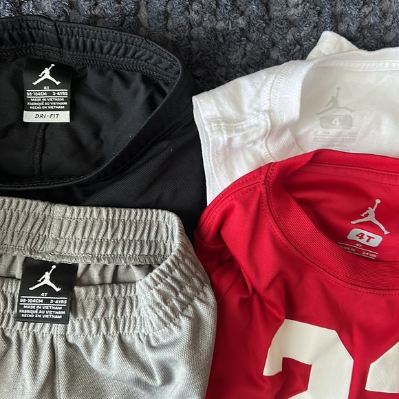 SOLD Boys bundle - Picture 3 of 3